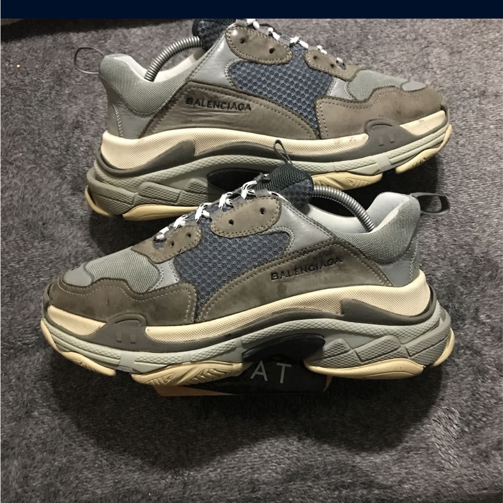 Balenciaga triple s runner track ss2017 w/box dustbag laces and receipt